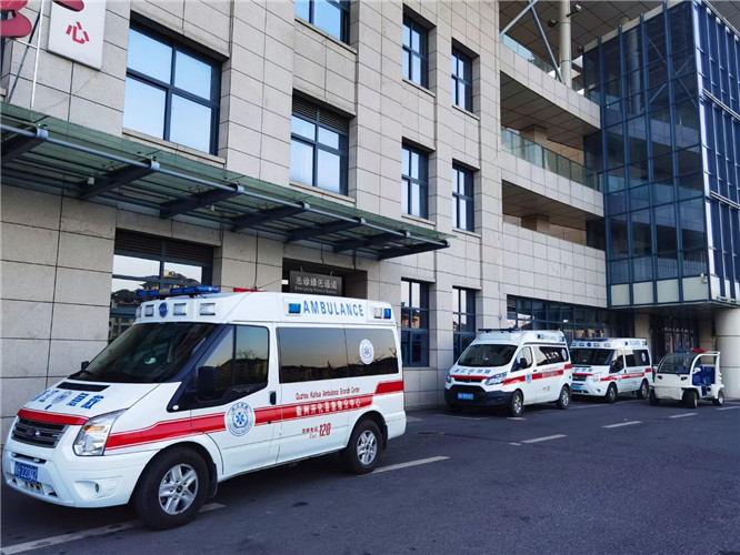 东郊镇救护车出租服务案例4